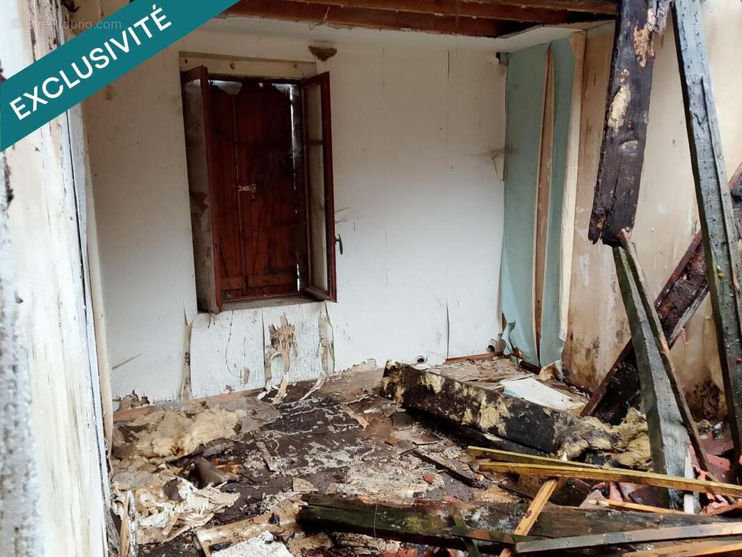 Photo 2 - Maison à LA CELLETTE