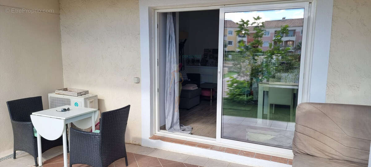 Appartement à LES ISSAMBRES