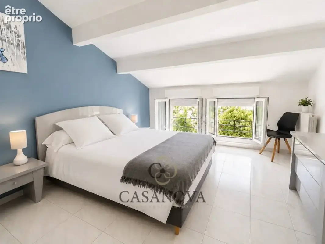 Maison 191 m² avec jardin paysager, jacuzzi et garage au centre de Pérols - photo 26