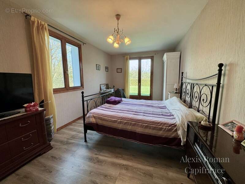 Maison à MONTPON-MENESTEROL