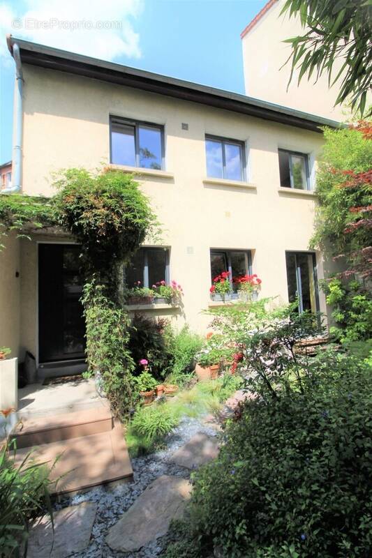 Maison à BAGNOLET
