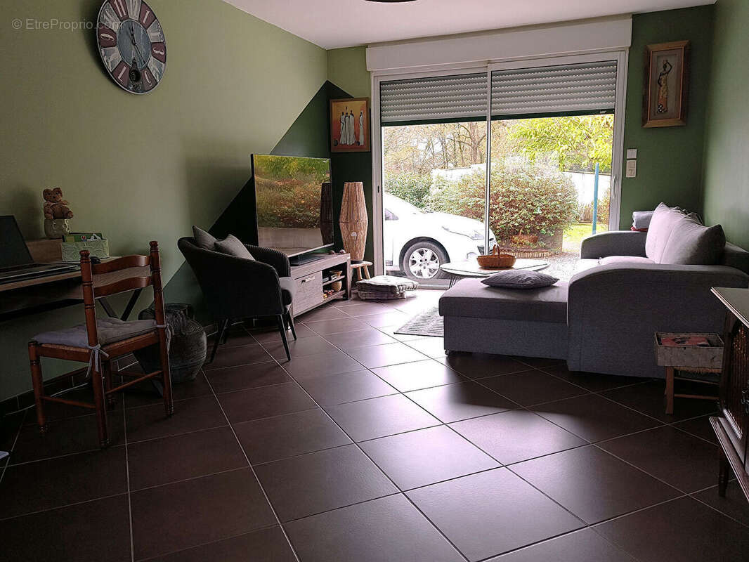 Maison à LA CHAPELLE-DES-MARAIS