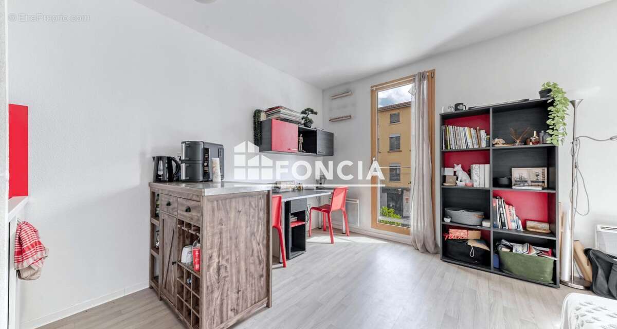 Appartement à LYON-9E