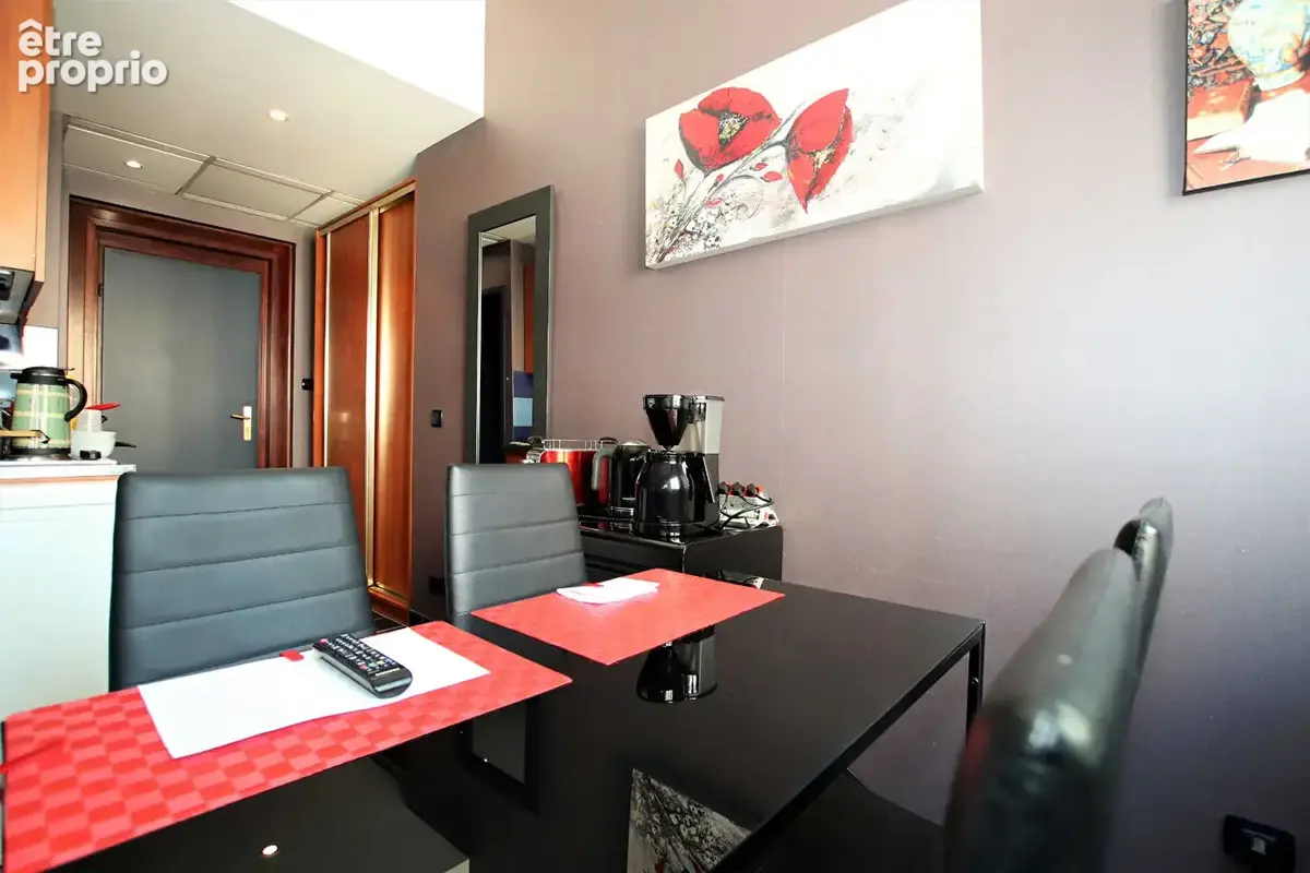 Appartement meublé 1 pièce 33 m² à vendre à METZ Nouvelle ville - photo 2