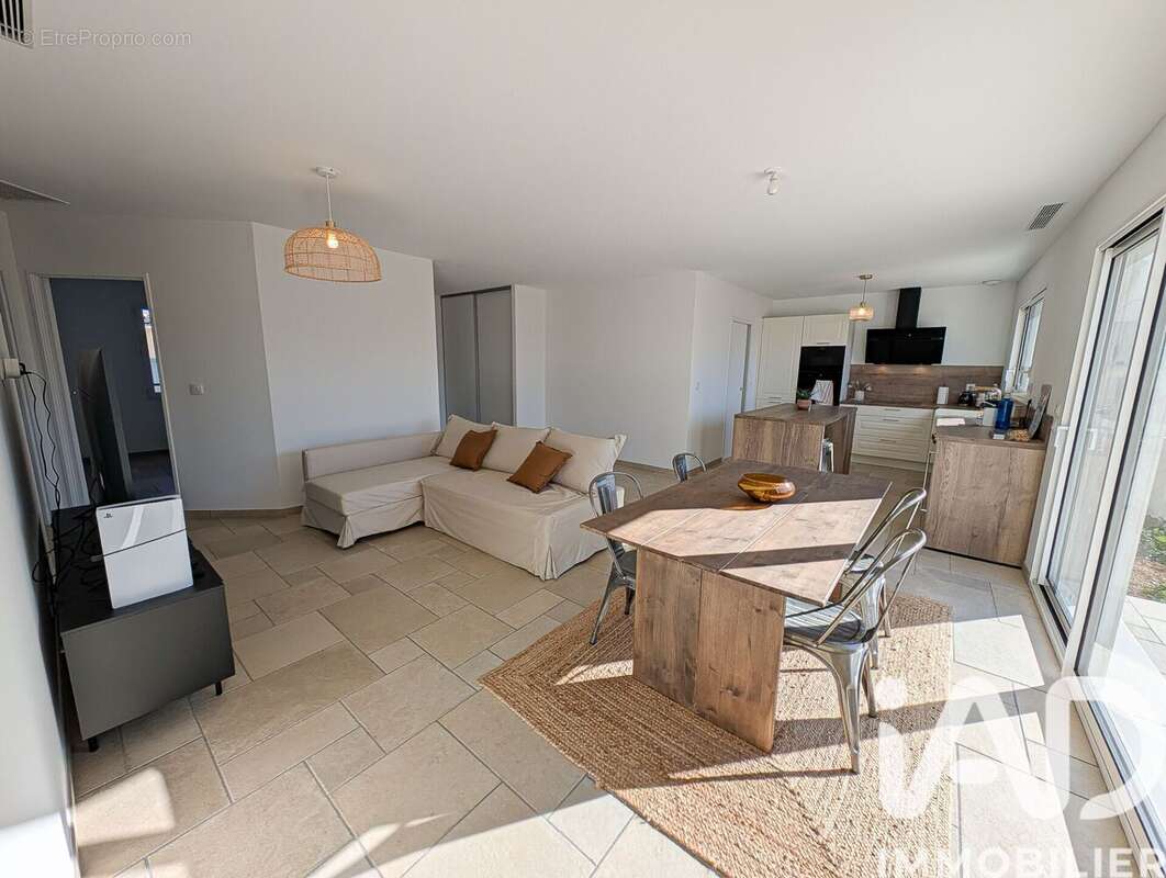 Photo 5 - Maison à GINESTAS