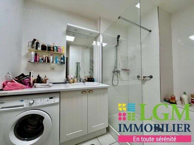 Appartement à LATTES