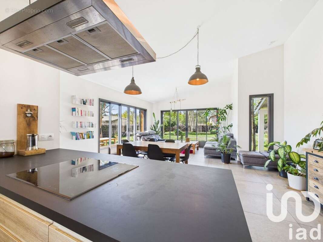 Photo 6 - Maison à SALLES