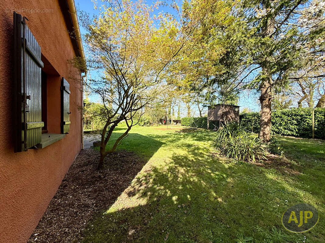 Maison à SAINTE-PAZANNE