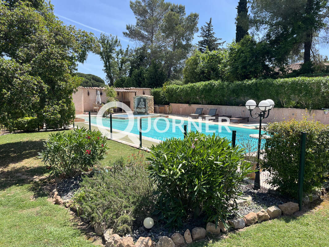 Maison à FREJUS