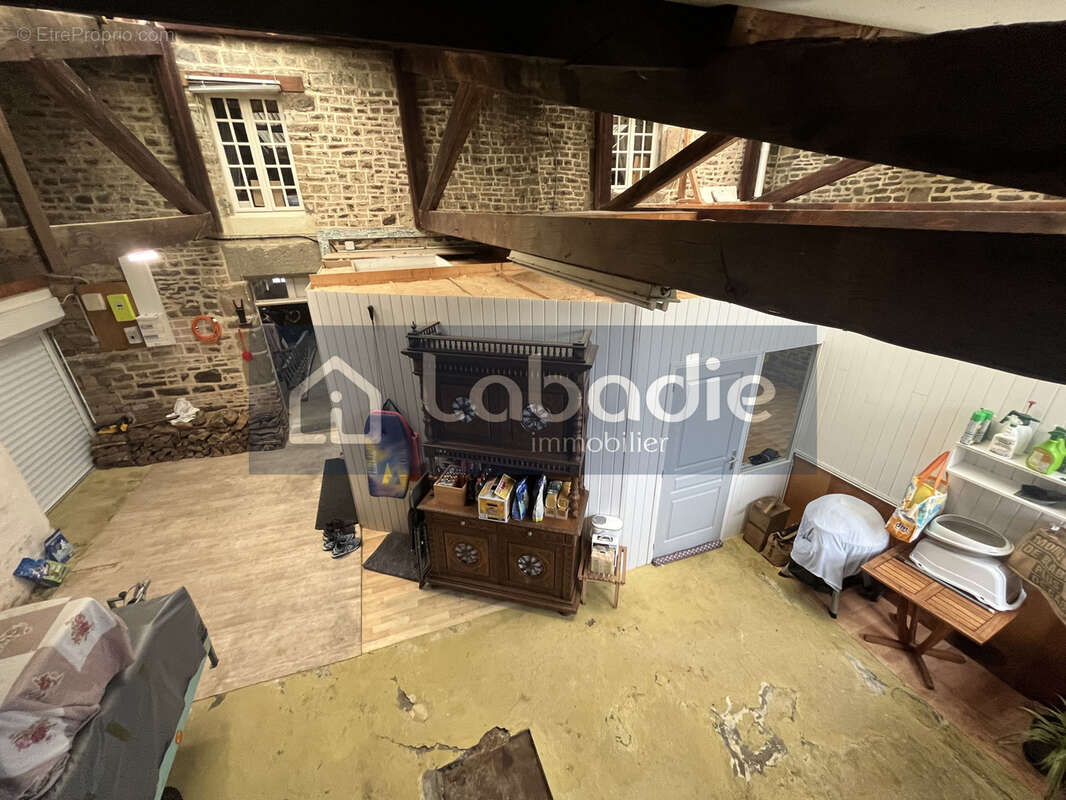 Maison à TESSY-SUR-VIRE