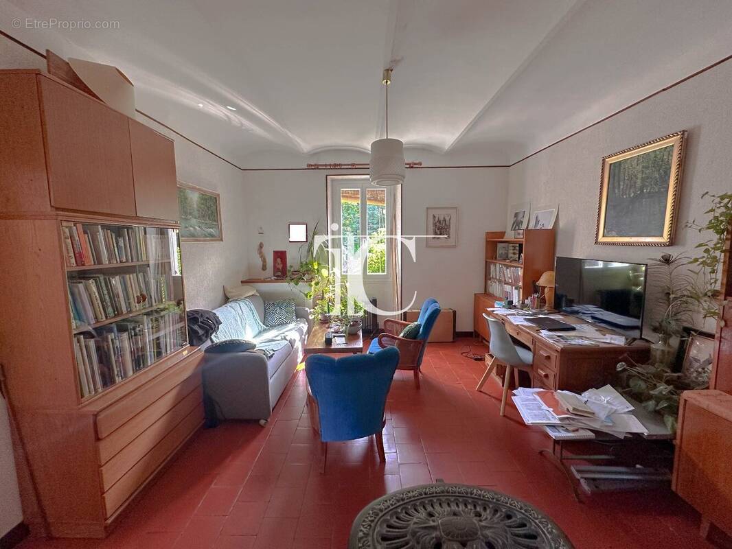 Appartement à GAGNIERES