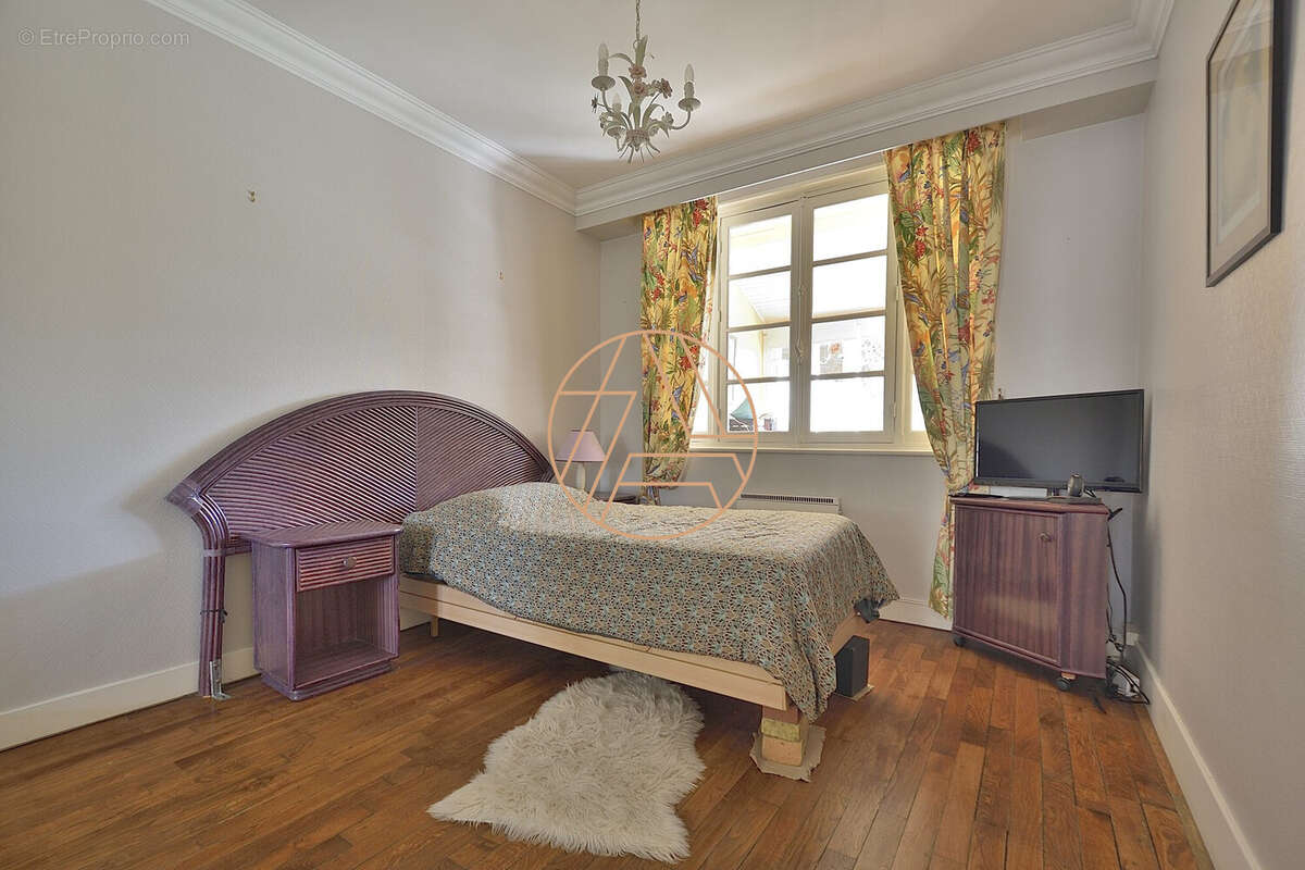 Maison à ORMESSON-SUR-MARNE