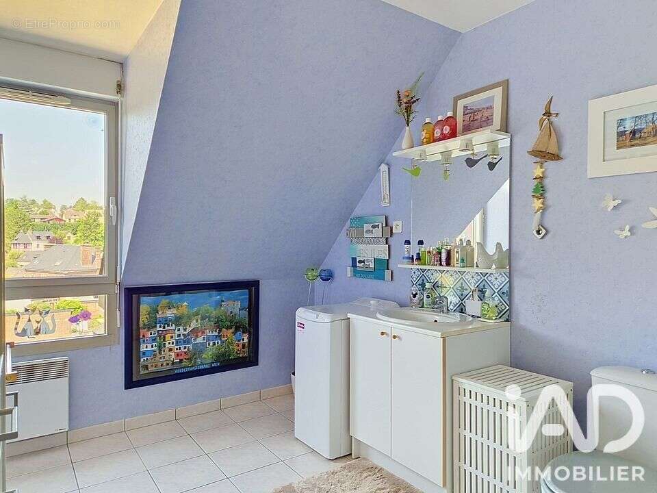 Appartement 61 m² à Cleres  - photo 9