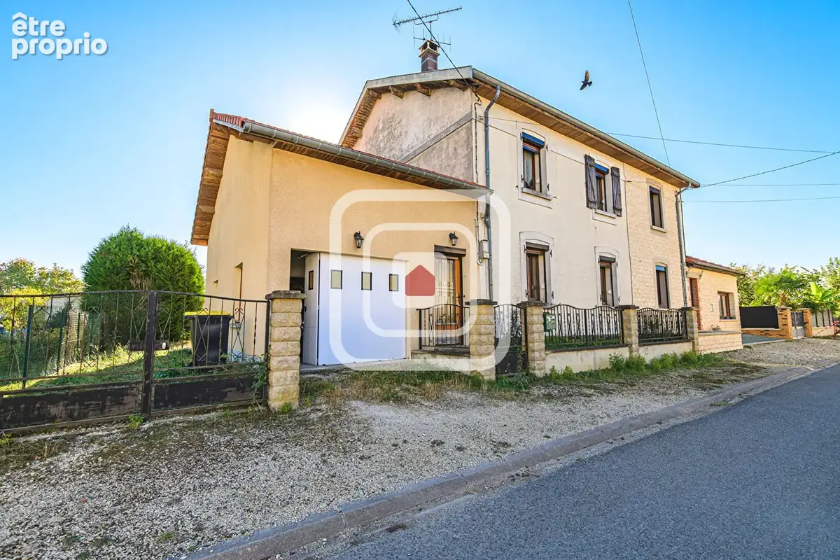 Maison à AMAGNE