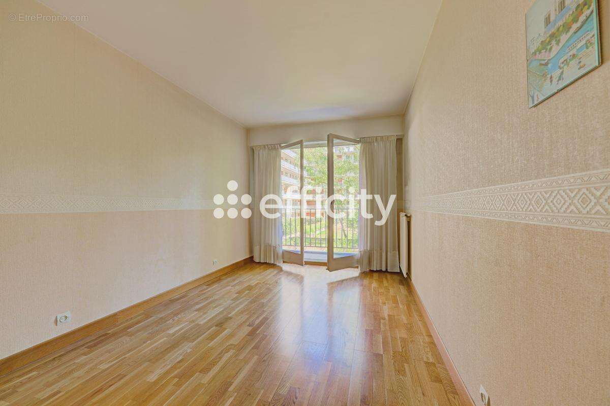 Appartement ancien - photo 10