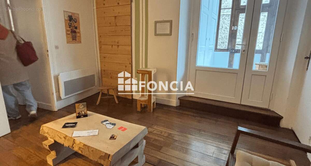 Appartement à FONTAINEBLEAU
