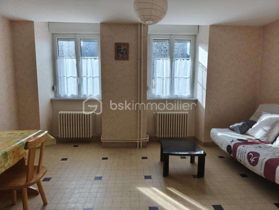 Immeuble de 228 m2 à vendre - Couptrain - photo 17
