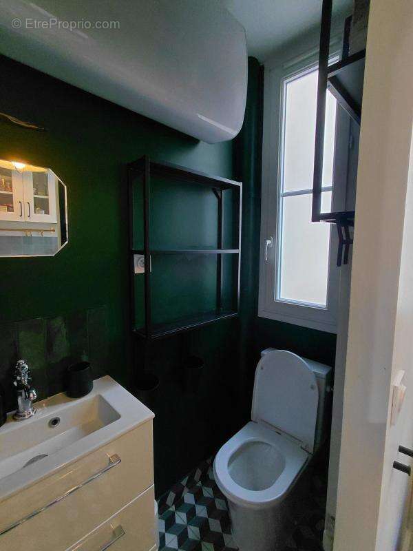 Appartement à PARIS-17E