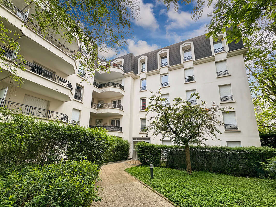 Appartement à ROSNY-SOUS-BOIS