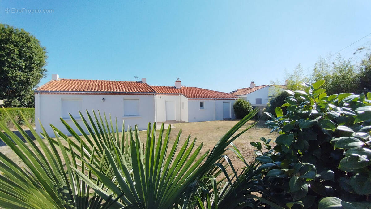 Maison à SAINTE-PAZANNE