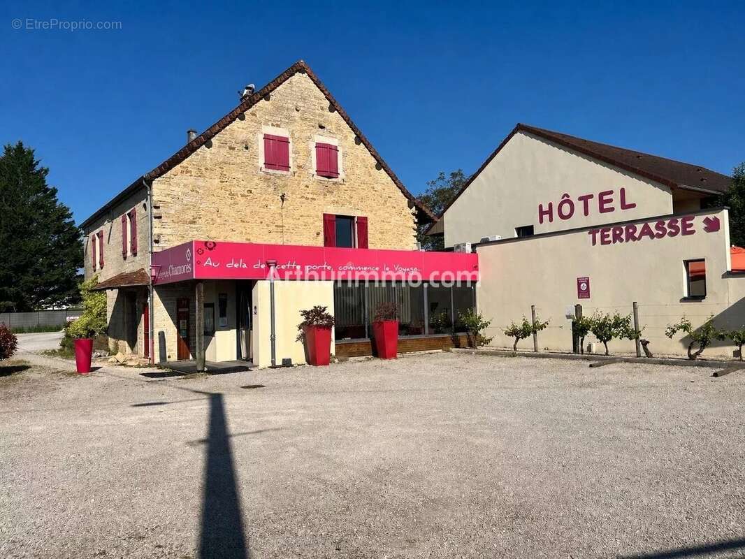 Appartement à COURLANS