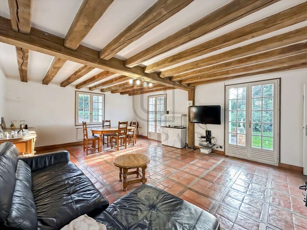 Maison à CONCHES-EN-OUCHE