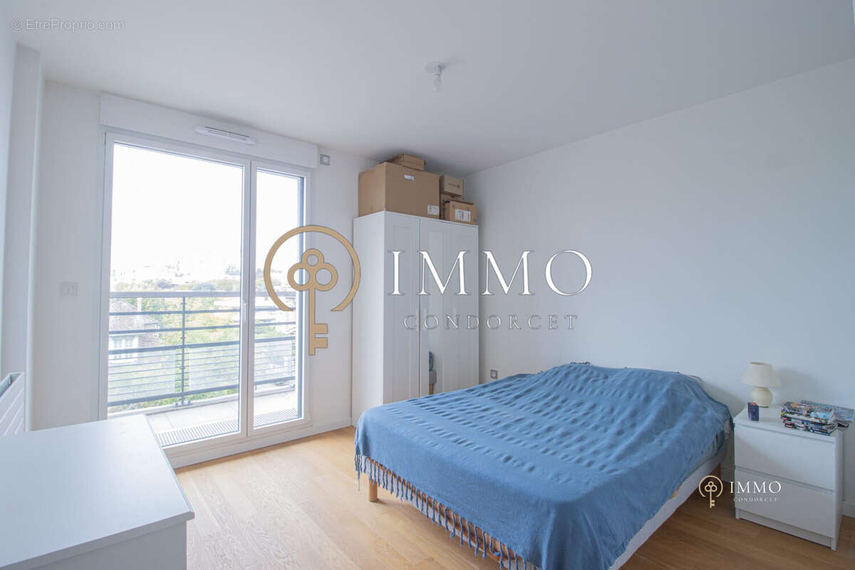 Appartement à BOURG-LA-REINE