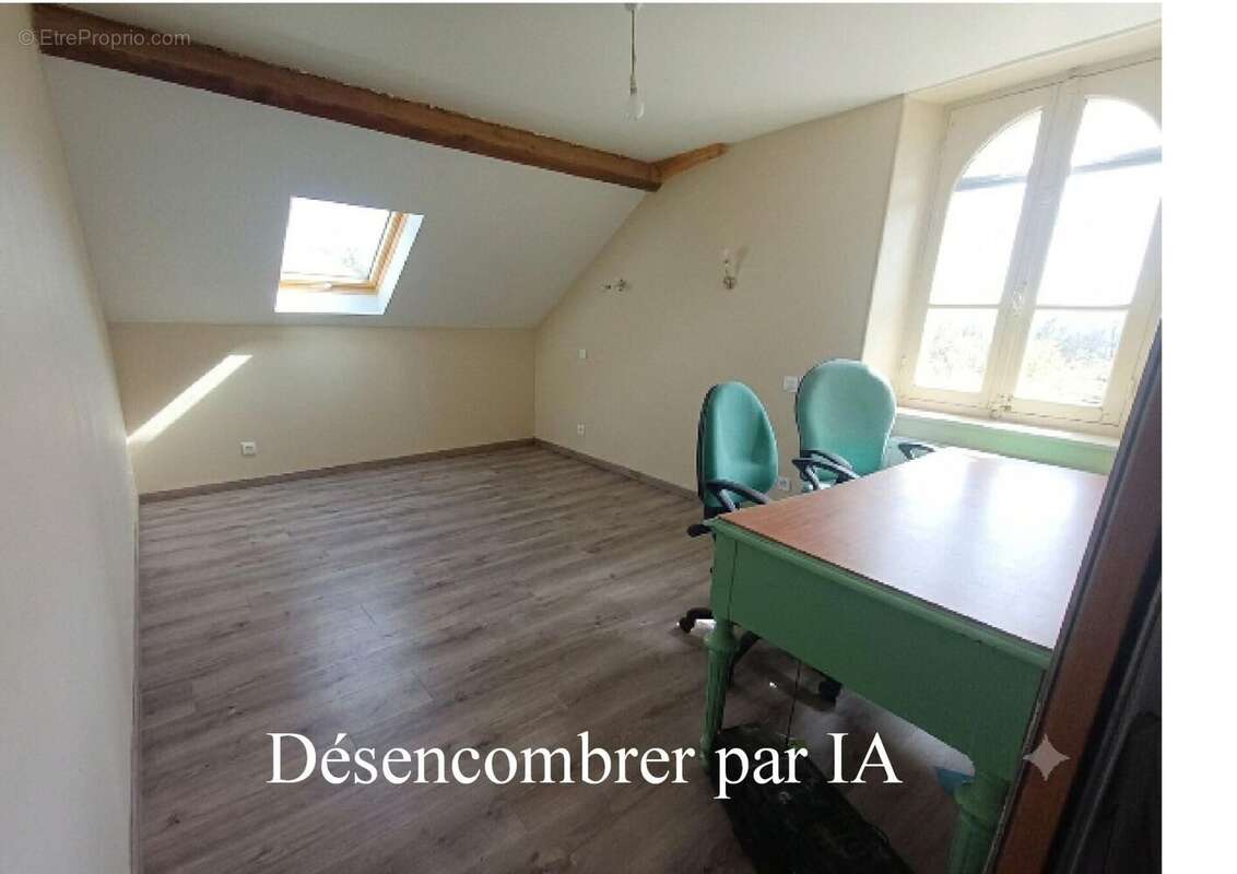 Photo 4