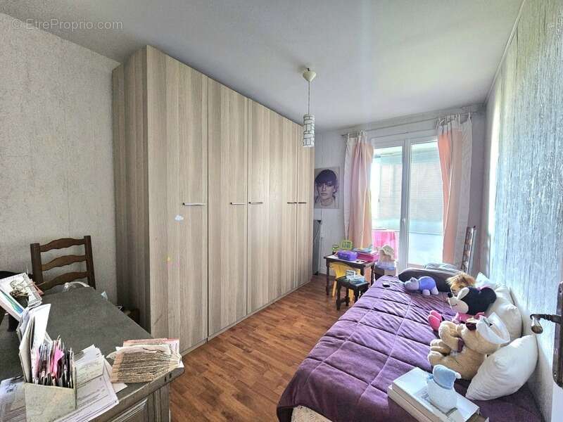 A vendre Appartement T5 de 98 m2, 4 chambres, véranda, parking à LUCCIANA 20290 (HAUTE CORSE) - photo 13