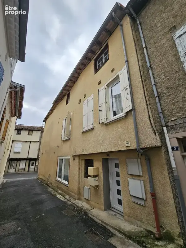 Appartement à ROQUECOURBE