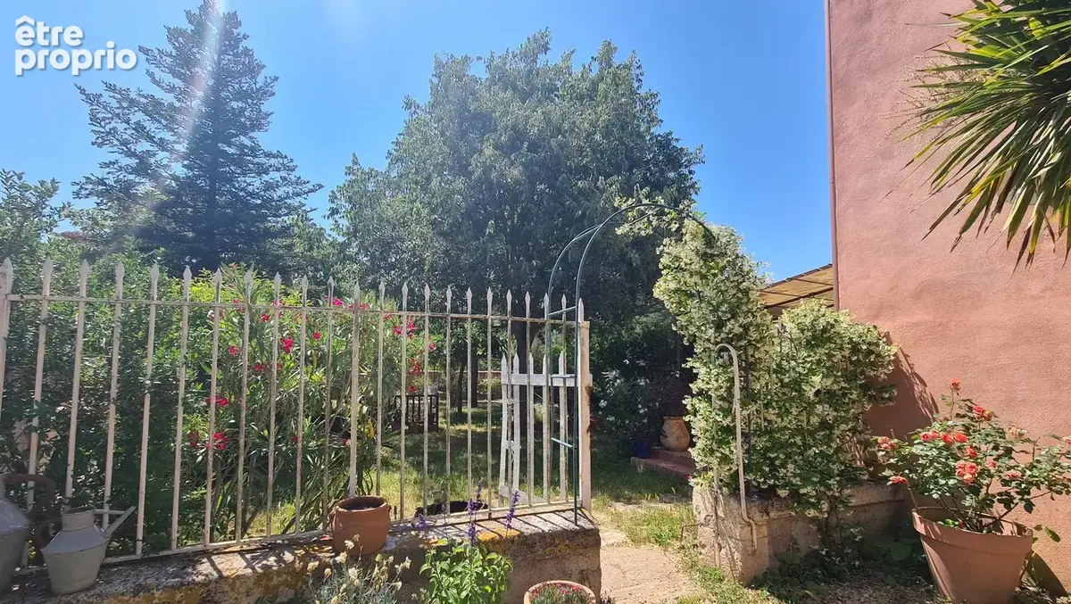 entrée du jardin 1