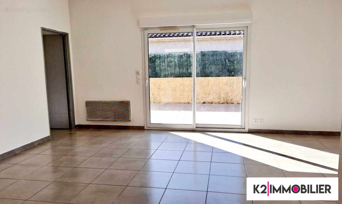 Maison à MONTELIMAR