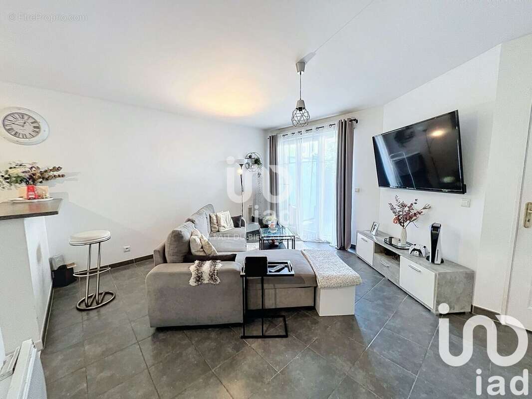Photo 2 - Appartement à VILLEPINTE