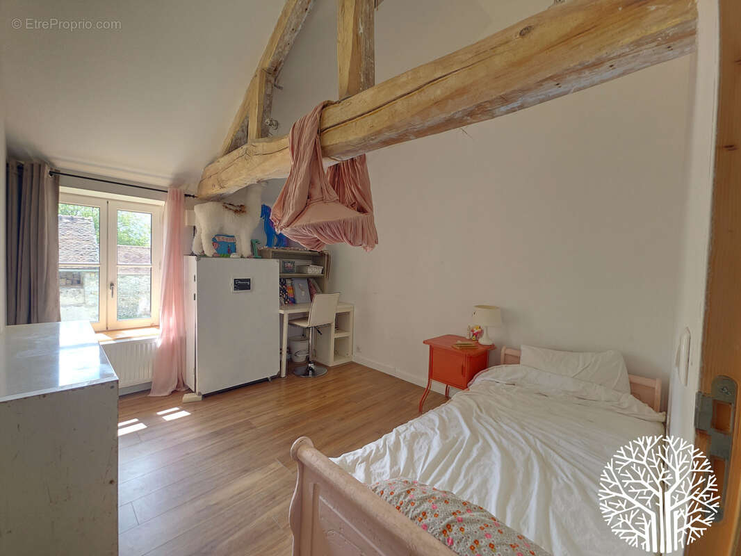 Maison à MILLY-LA-FORET