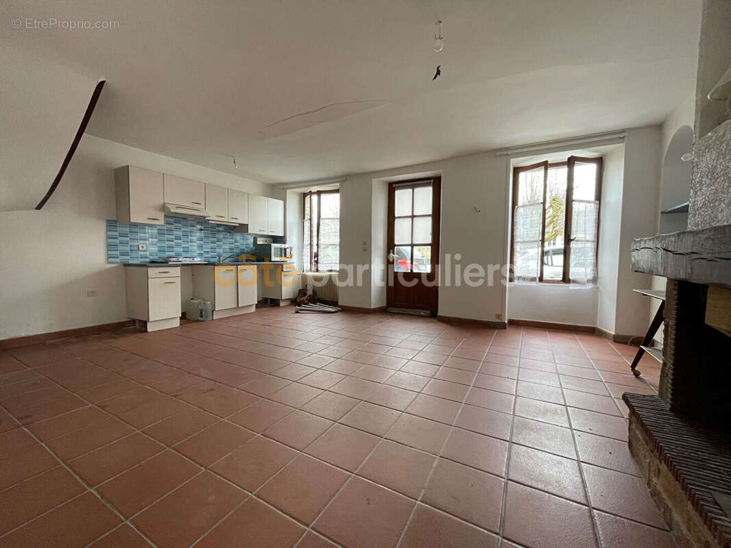 Maison à BALLEROY