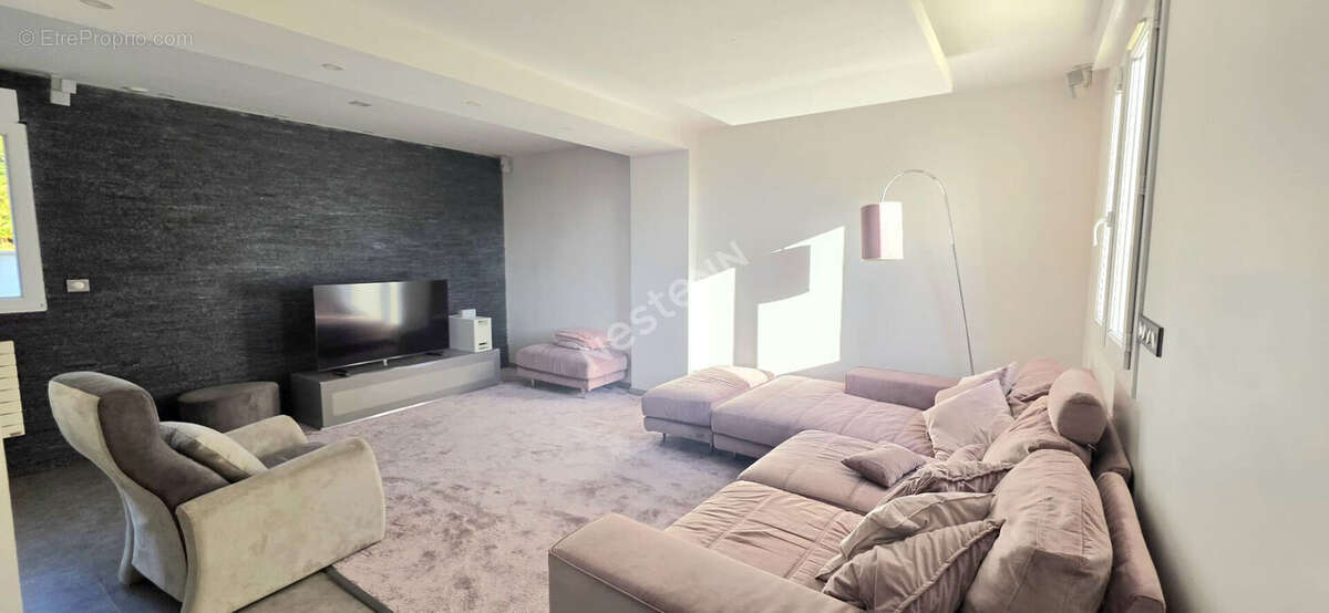 Maison à SAINT-WITZ