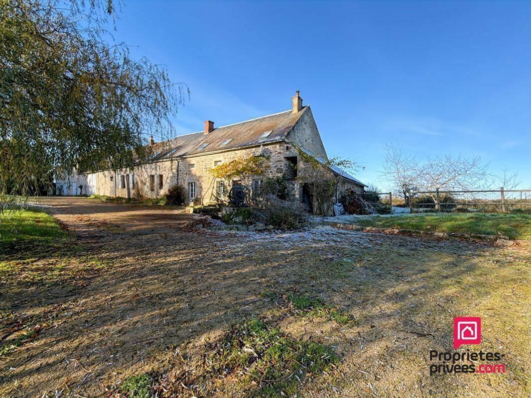 Maison à QUARRE-LES-TOMBES