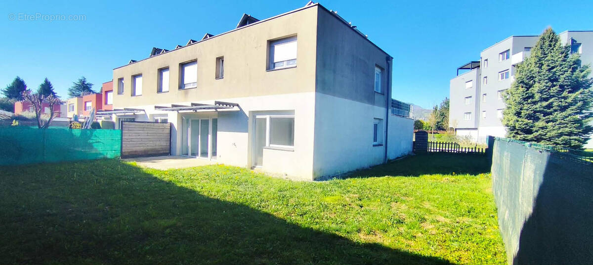 Appartement à LA RAVOIRE