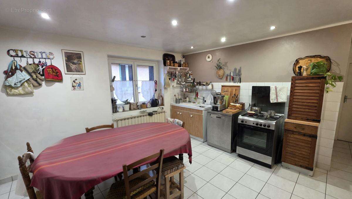 Maison à FRANCHEVILLE