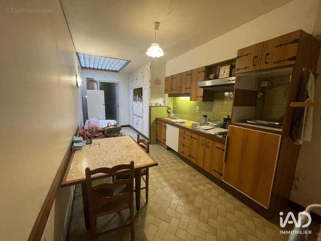 Photo 3 - Commerce à MONTMIRAIL