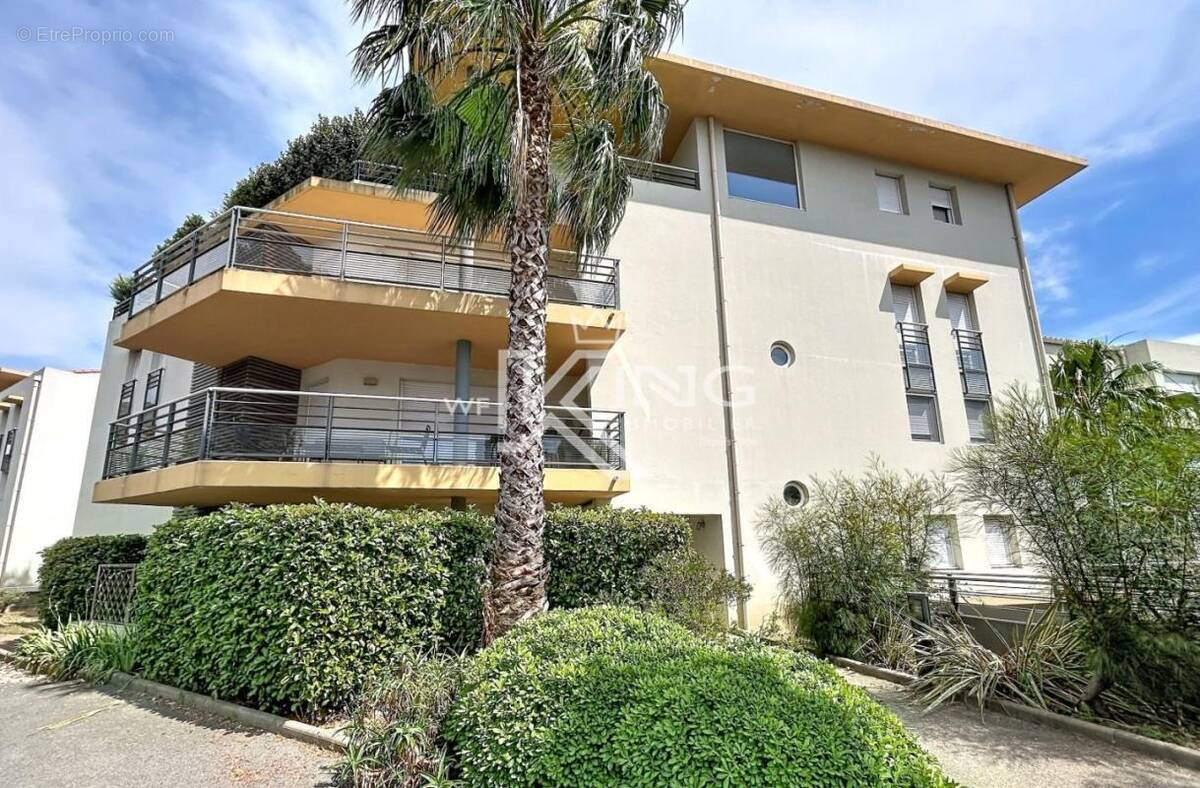 Appartement à FREJUS