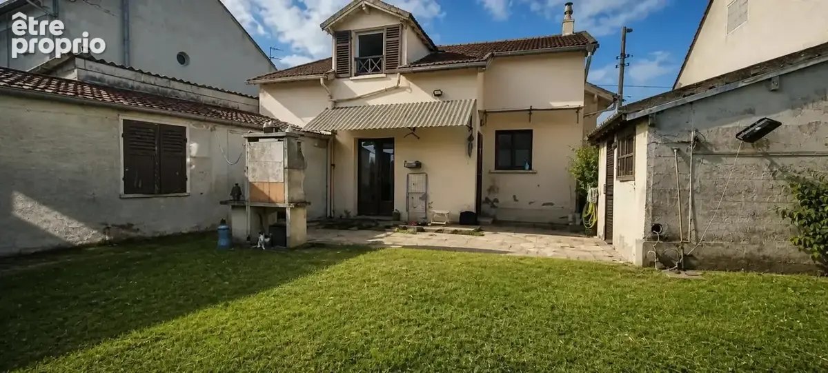 Maison de 5 pièces de 74 m² à Livry-Gargan - photo 2