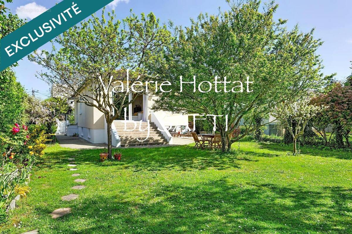 Photo 1 - Maison à POISSY