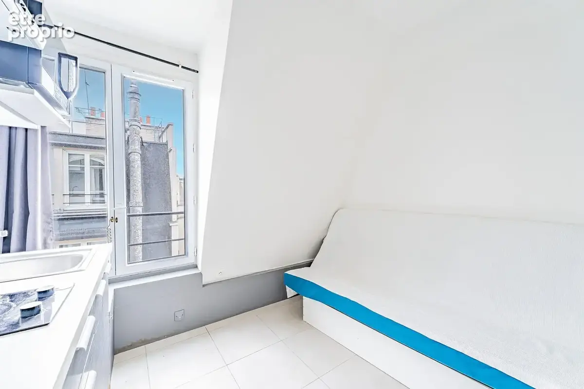 Appartement 1 pièce 9 m² à vendre à Neuilly-Sur-Seine (92200) - photo 2