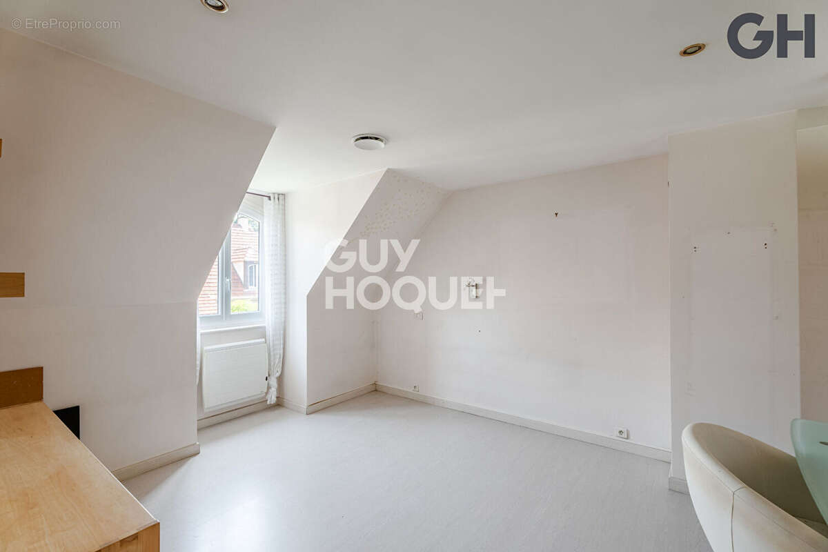 Charmante maison de 5 pieces  (109.78 m²)  à soisy-sur-seine - photo 13