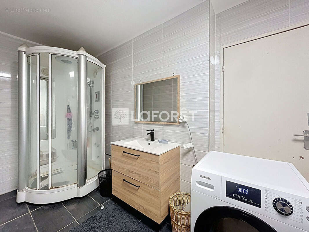 Appartement à RILLIEUX-LA-PAPE