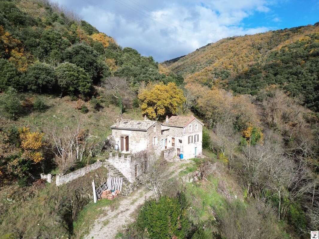 Maison à BEAUCHASTEL