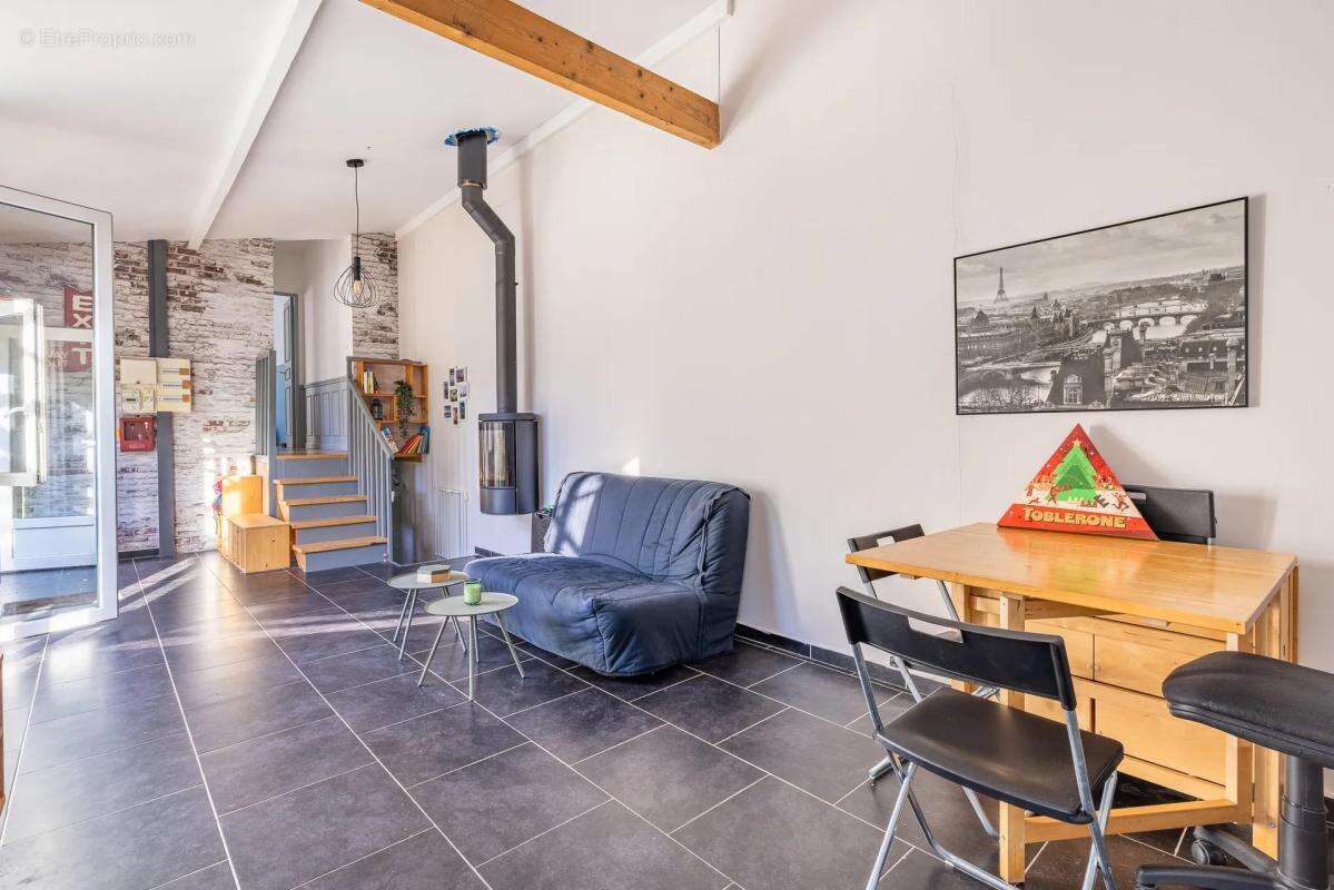 Maison à ISSY-LES-MOULINEAUX