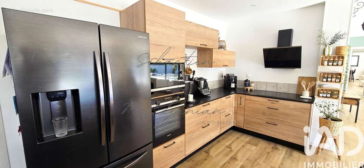 Photo 6 - Maison à LA CRAU