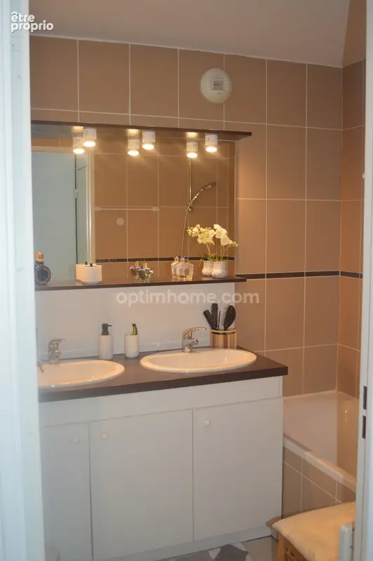 Appartement à vendre 4 pièces GUJAN MESTRAS (33) - photo 6